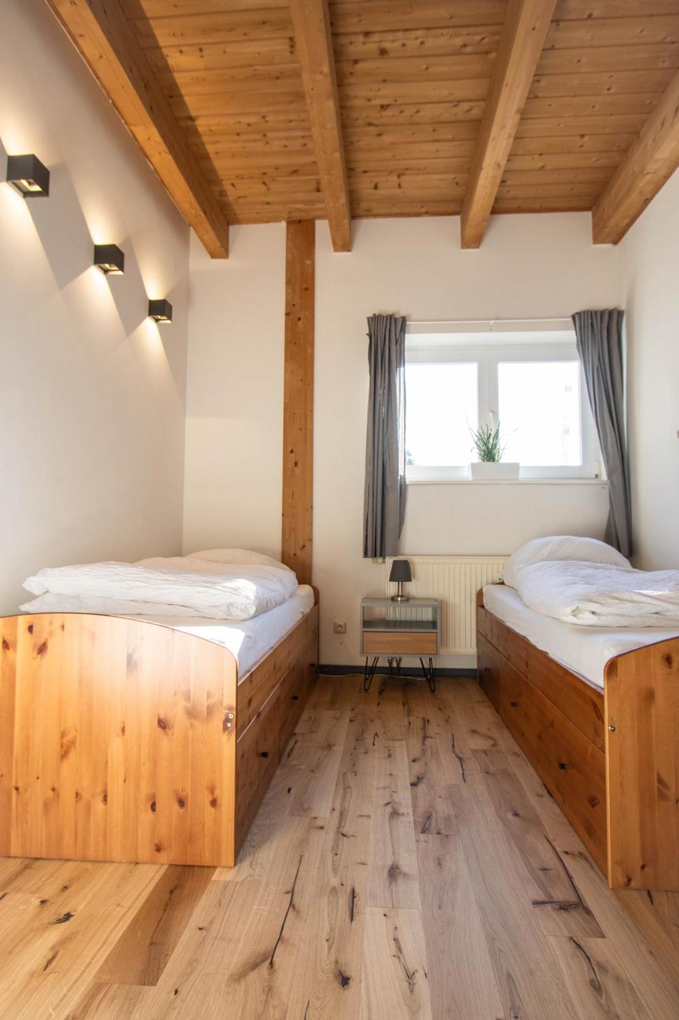 Hostel Oder Ferienwohnung 1-16 Personen Im Blauen Haus Fehmarn Extérieur photo